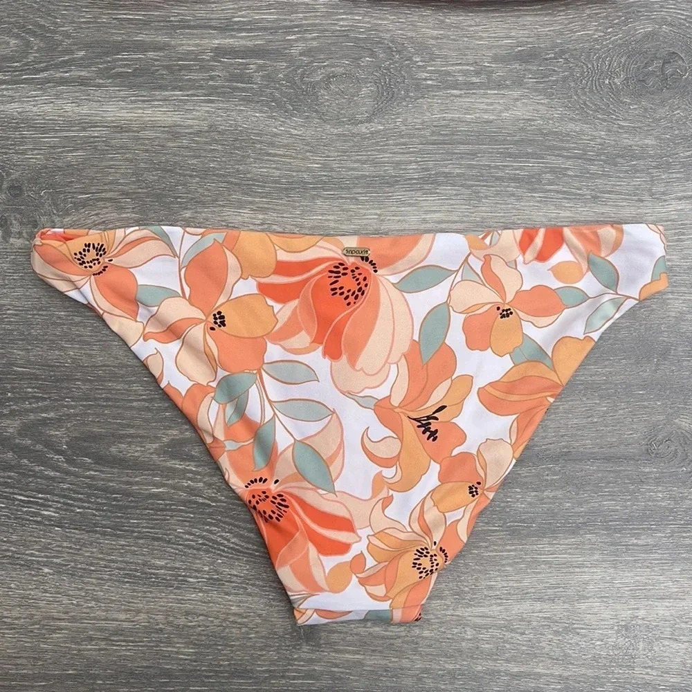 Rip Curl Papaya Punch V Wire Bikini Top & Good Coverage Bottoms, white - Picture 14 of 15